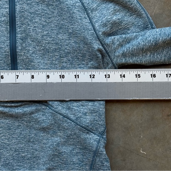 Lululemon Women’s Always Alert Half-Zip Crewneck - Blue/Teal - Picture 4 of 9